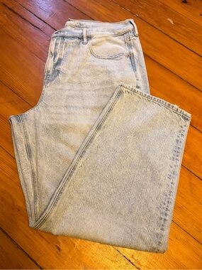American Eagle 90’s Fit High Rise Jeans